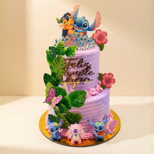 Torta infantil temática de Stitch y Lilo con mariposas en Bogotá — Pastelería Dulcita